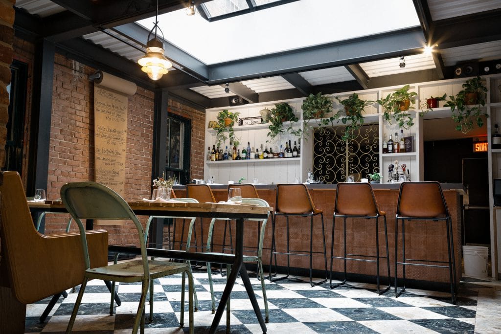 Chambre A Part chambre 224 part charmant petit resto rue st denis Chambre A Part chambre 224 part charmant petit resto rue st denis