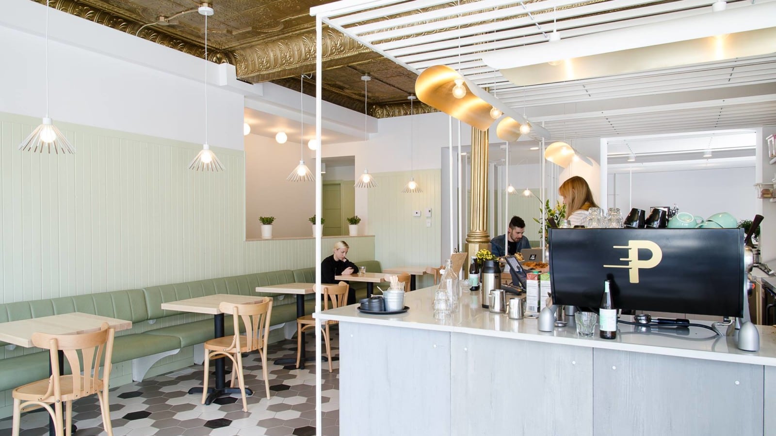 plus beaux cafés montreal pista