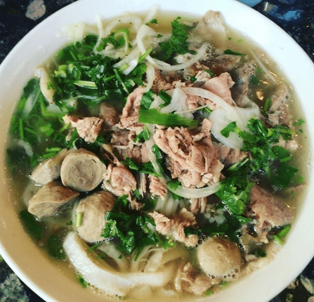 pho tay ho