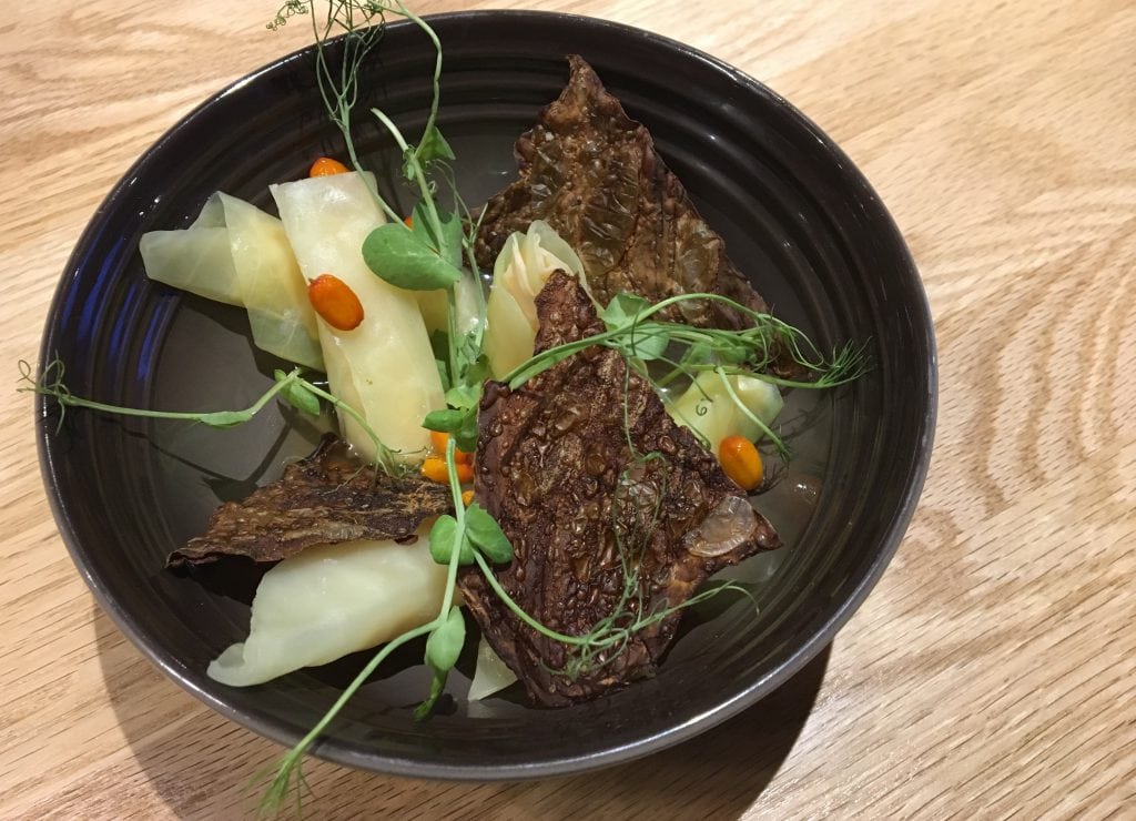 Le Diplomate : resto unique rue Beaubien Ouest Le Diplomate : resto unique rue Beaubien Ouest