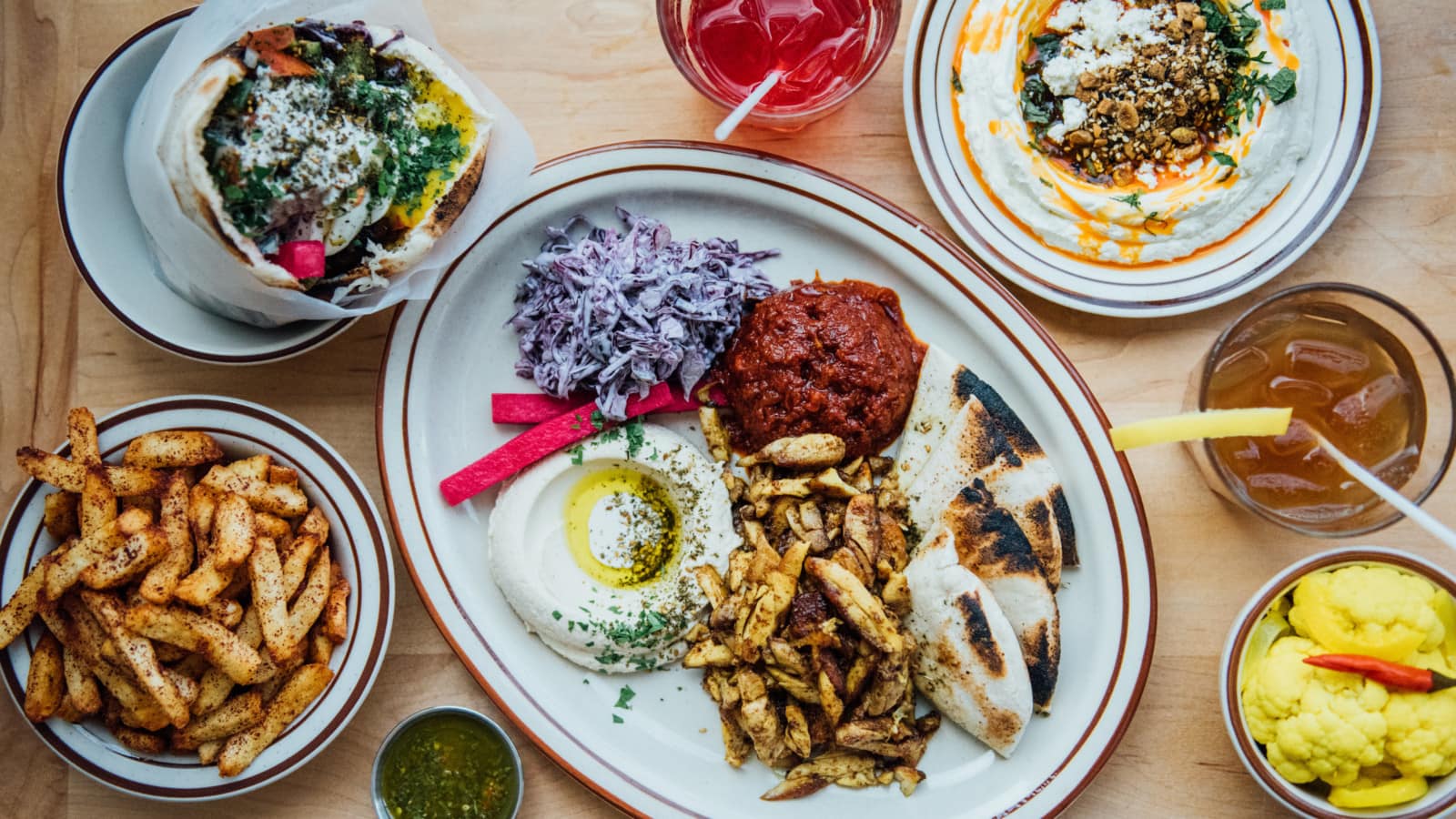 SUMAC — surprises et délices du MoyenOrient — TASTET