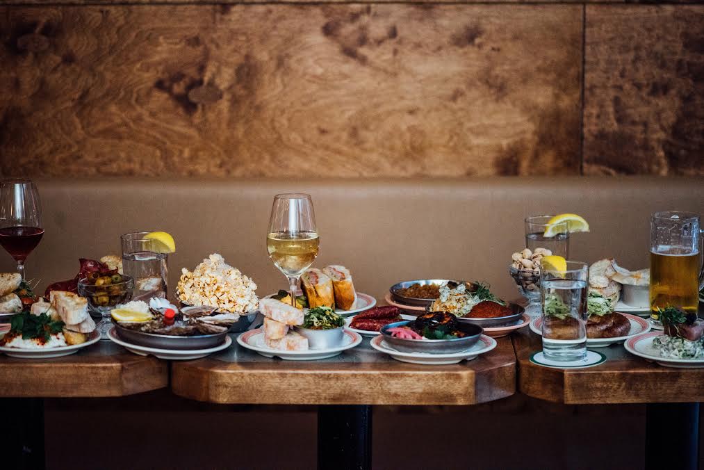 date-le-dimanche-ou-aller-resto-bar-montreal