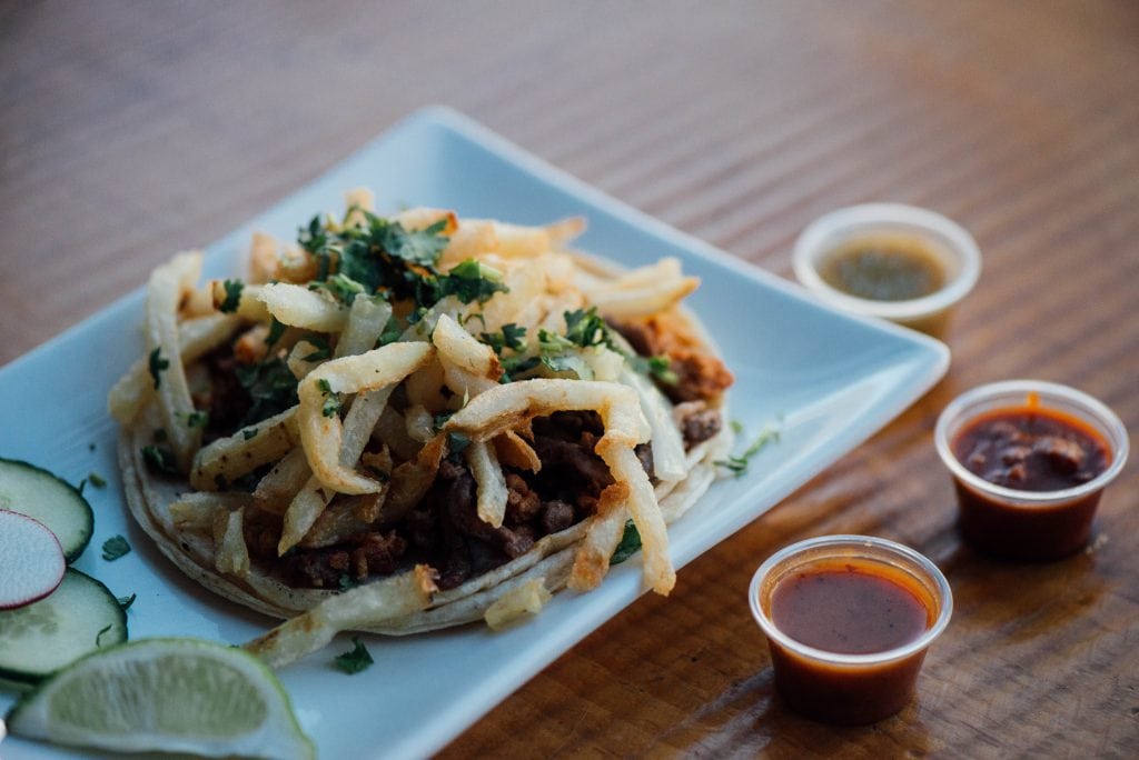 Tacos Victor bonne taqueria 2.0 dans le quartier StHenri