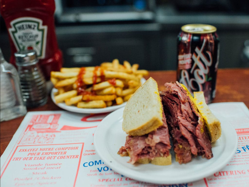 Les meilleurs sandwichs à la viande fumée à Montréal