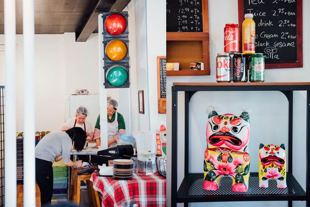 Dumpling Hut dumplings plateau montreal