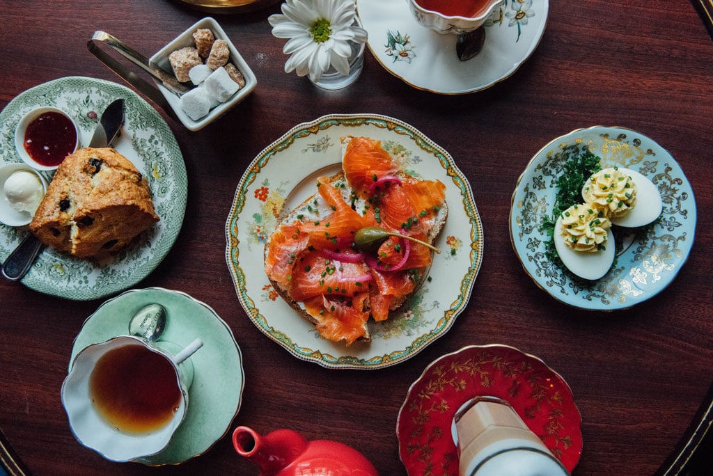 Salon de the cardinal tearoom mile end montreal