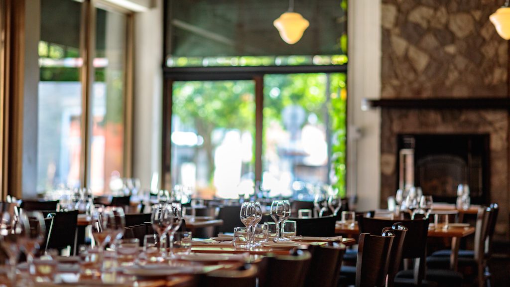 Quartier Général apportez votre vin restaurant montreal