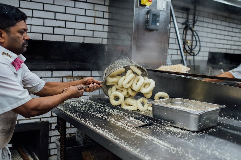 Fairmount bagel institution mile end montreal