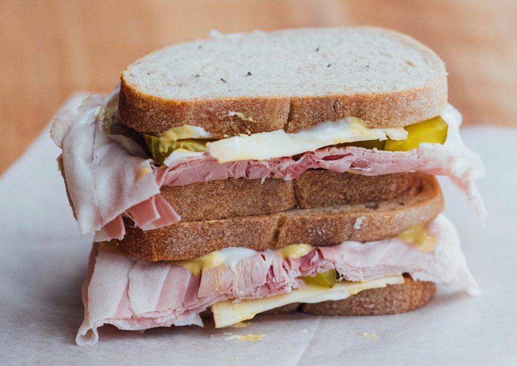 Aliments viens meilleurs sandwichs montréal