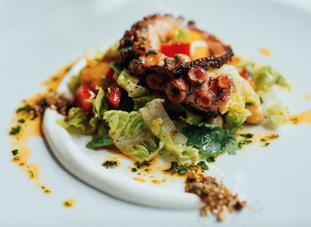 Where to savour delicious grilled octopus in Montreal