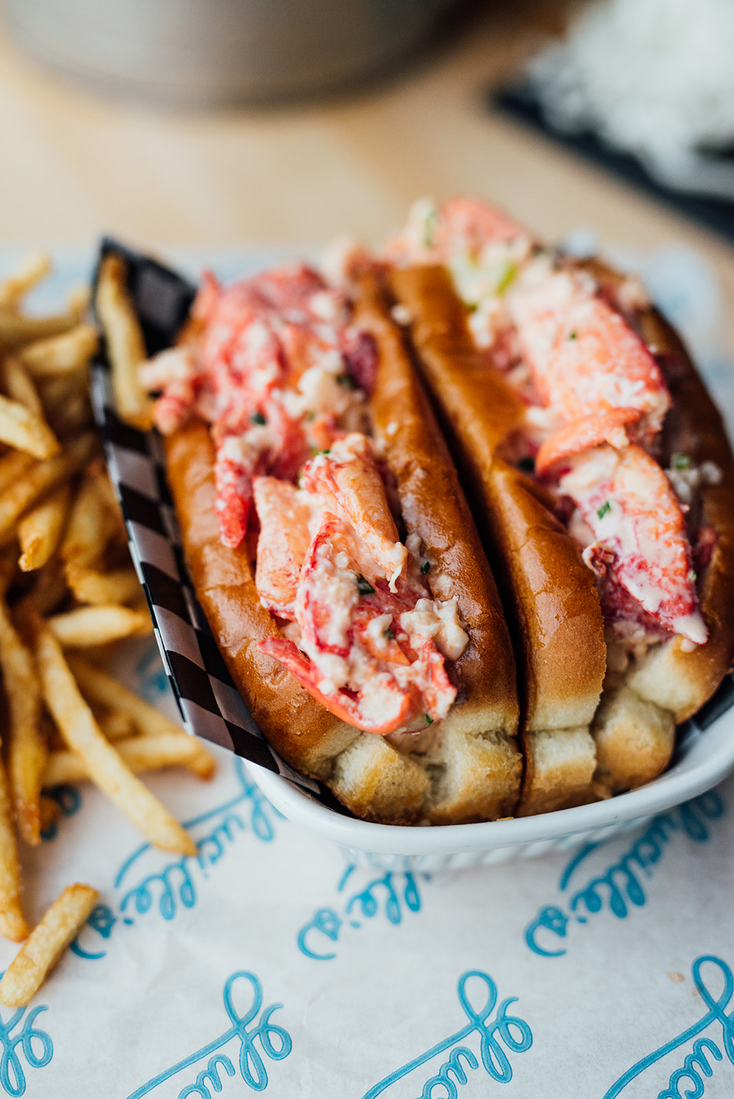 lucilles laval lobster roll