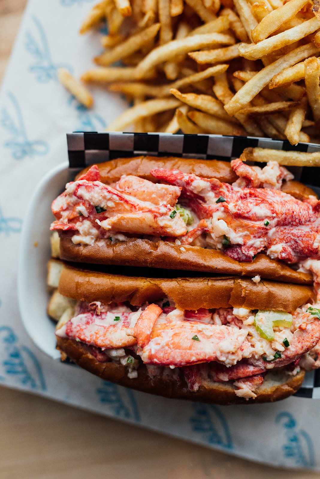 lucilles laval lobster roll