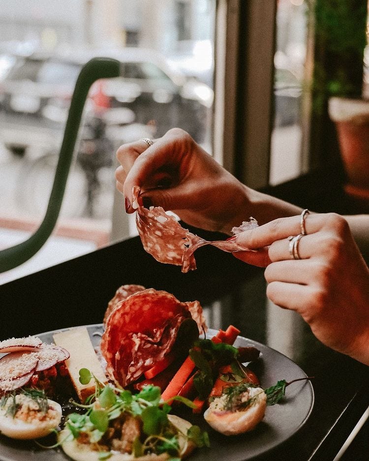 Vin Public, la buvette du Café Pista St-Laurent