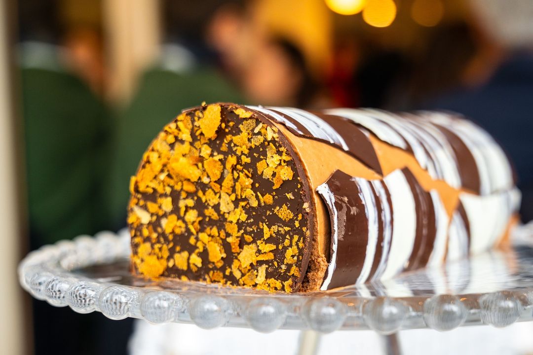 The Best Christmas Yule Logs in Montreal