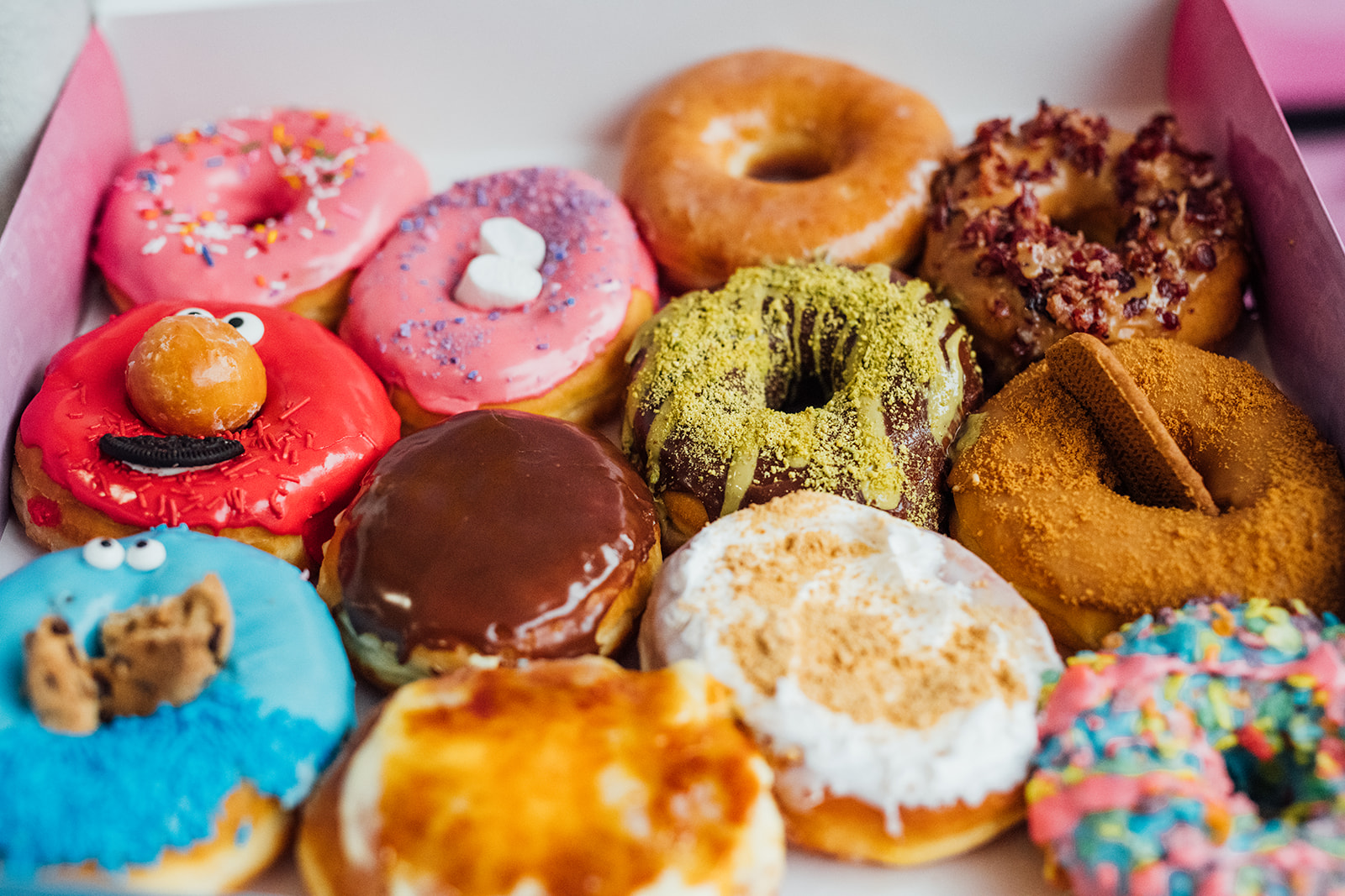 Homer’s: Colorful Donuts in NDG