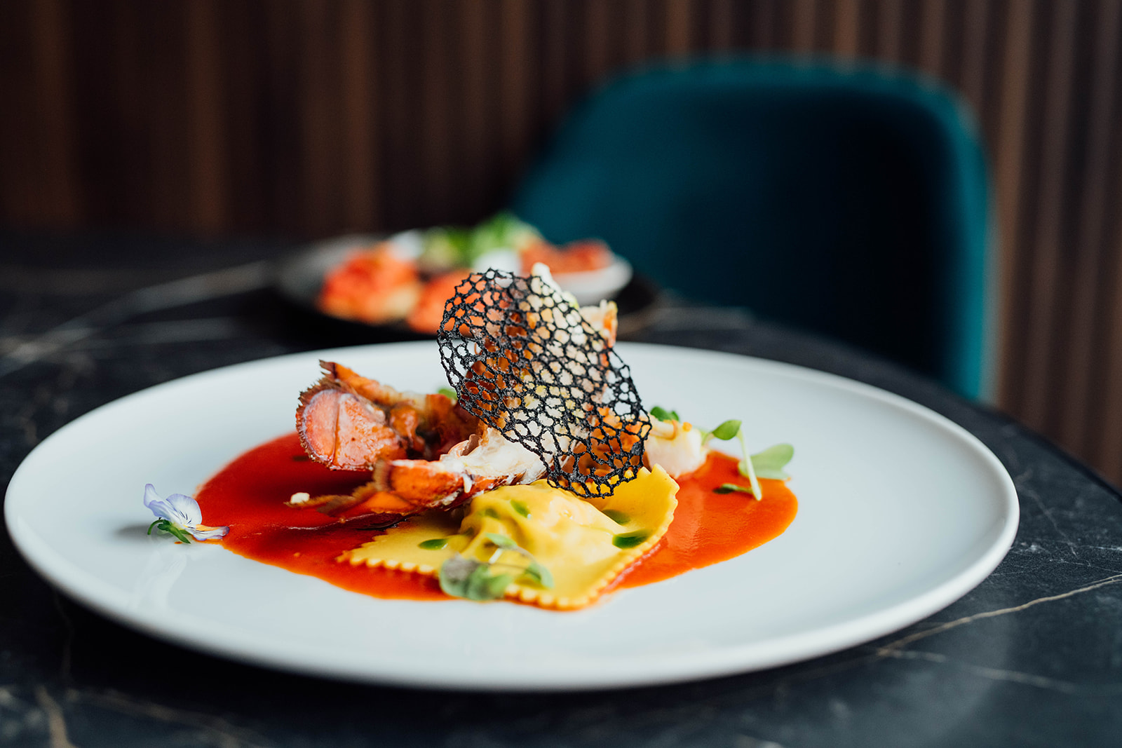 L’Osso: A Refined, Family-Friendly Gem on Saint-Laurent
