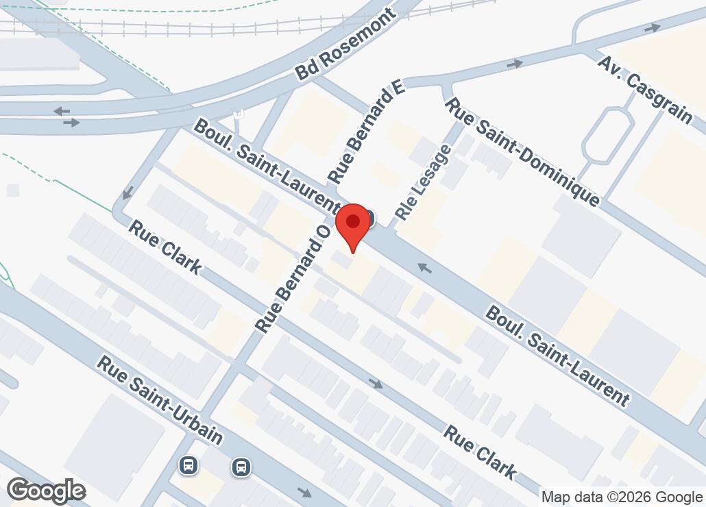 Map showing location at 45.5270956, -73.6020609