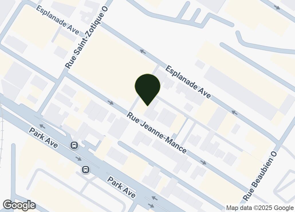 Map showing location at 45.5287193, -73.6141218