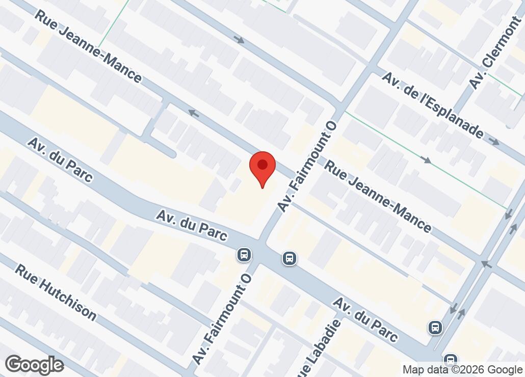 Map showing location at 45.5208779, -73.5975636