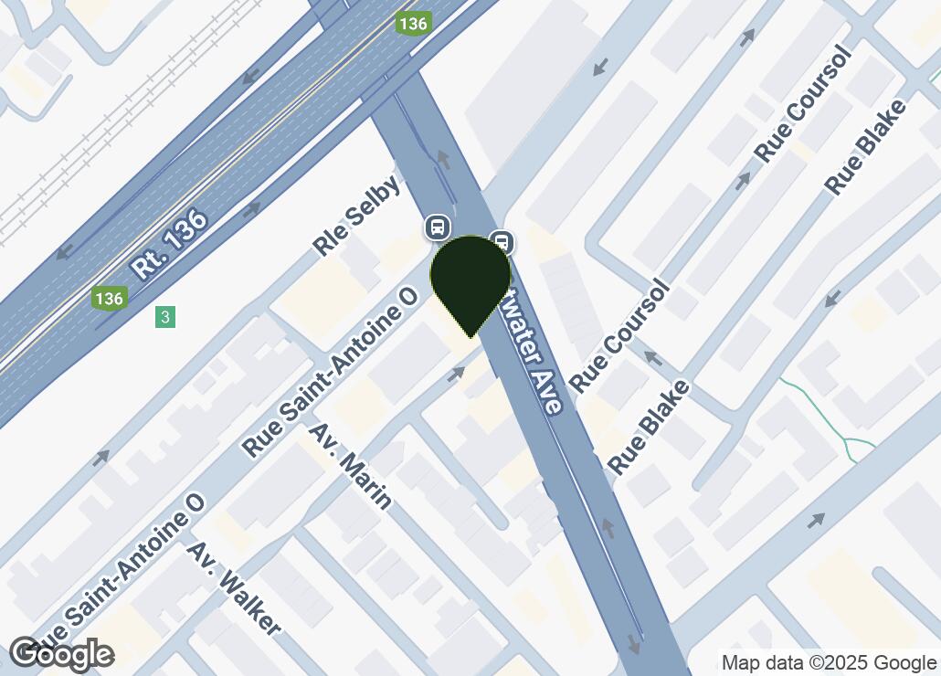 Map showing location at 45.4851236, -73.5806222