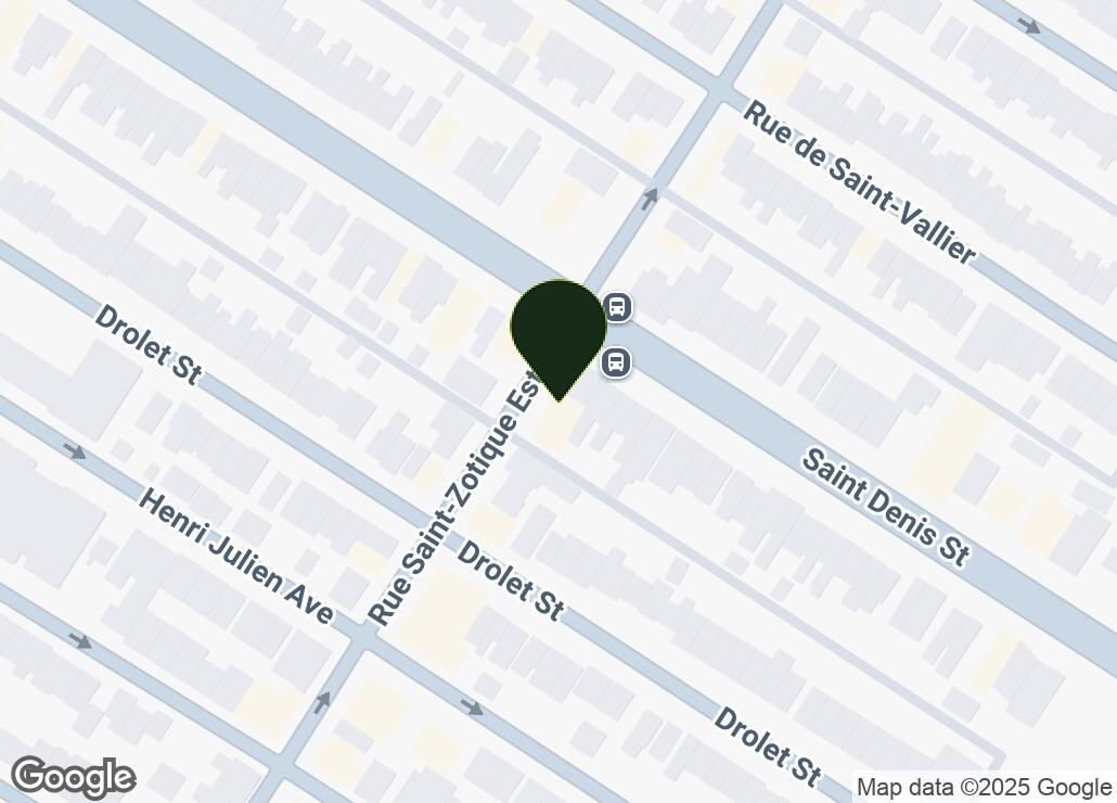 Map showing location at 45.535254, -73.608578