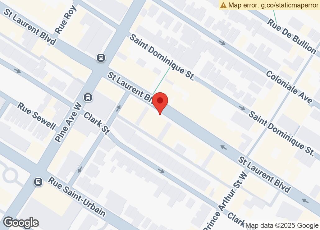 Map showing location at 45.5144919, -73.5740732