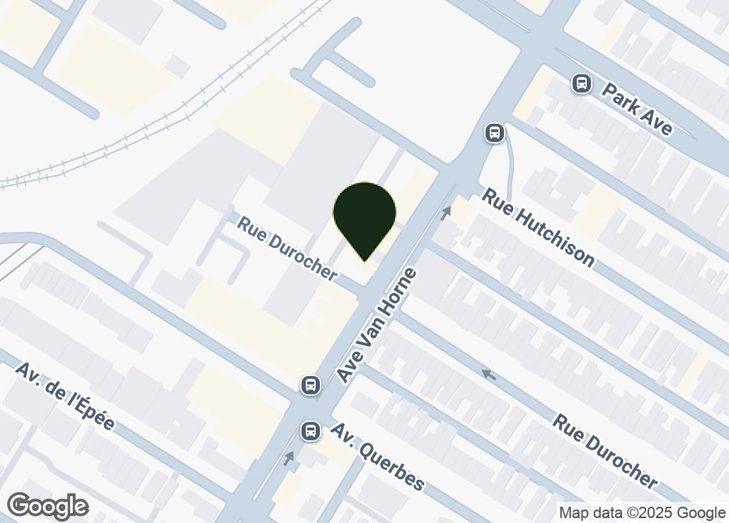 Map showing location at 45.5245622, -73.6115362