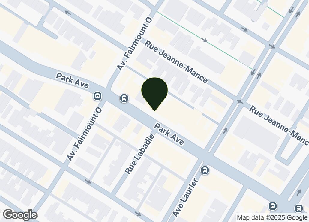 Map showing location at 45.5201967, -73.5967414
