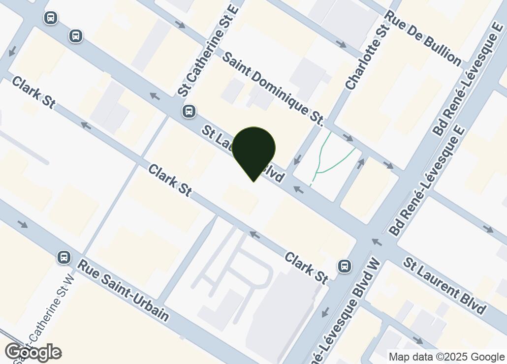 Map showing location at 45.5093056, -73.562932