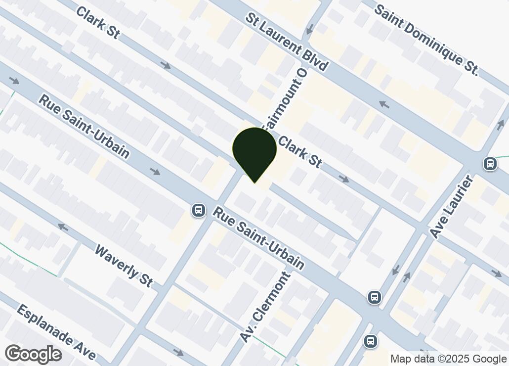 Map showing location at 45.5228777, -73.5951705