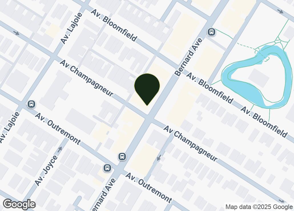 Map showing location at 45.520077, -73.6089706