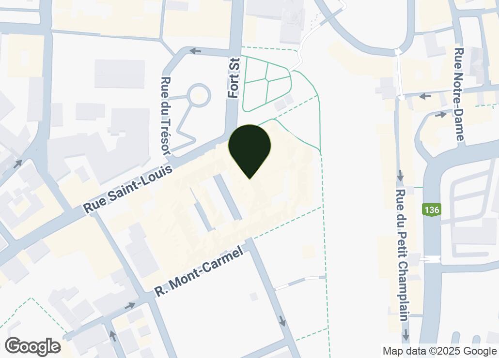 Map showing location at 46.811979, -71.2052041