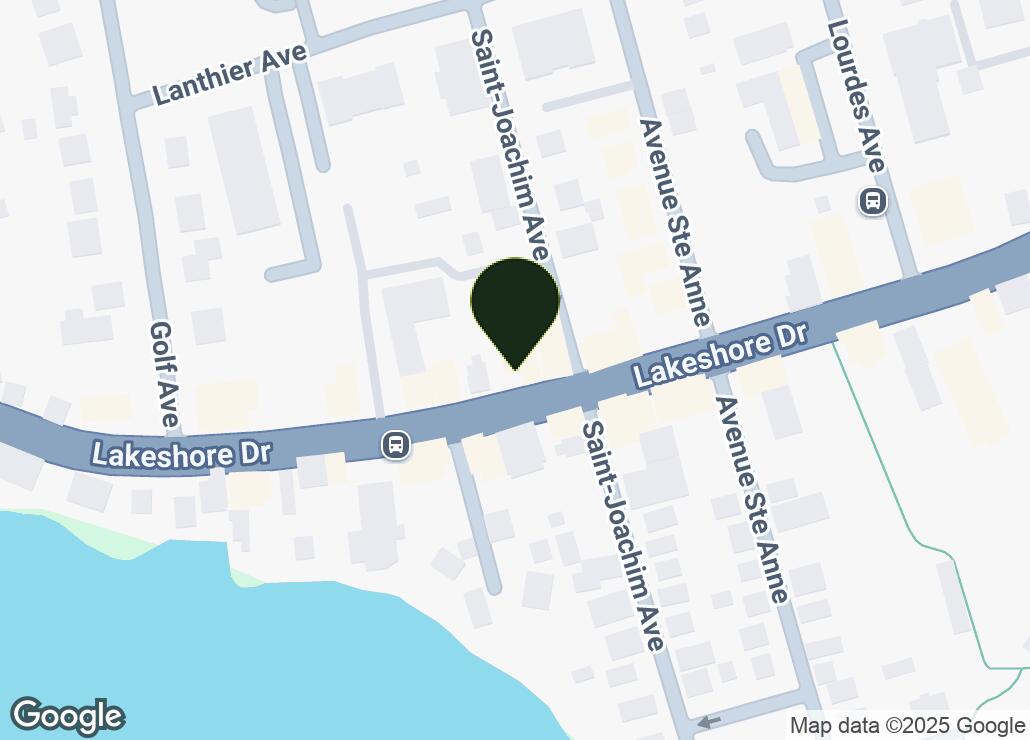 Map showing location at 45.4289343, -73.8267527