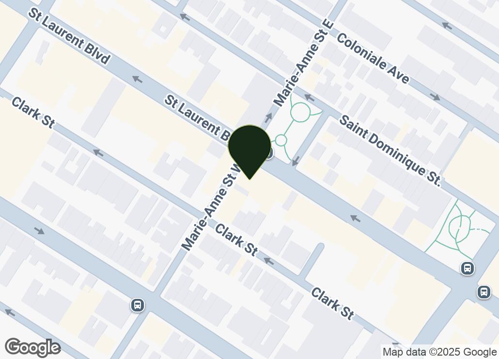 Map showing location at 45.518842, -73.584071