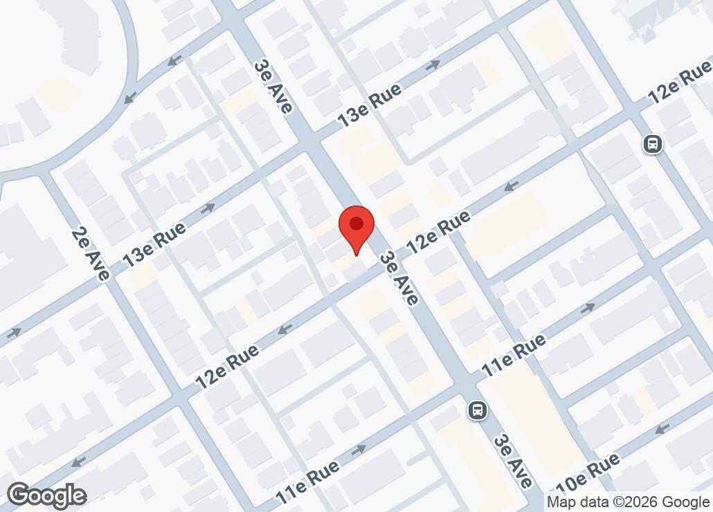 Map showing location at 46.8278216, -71.2312857