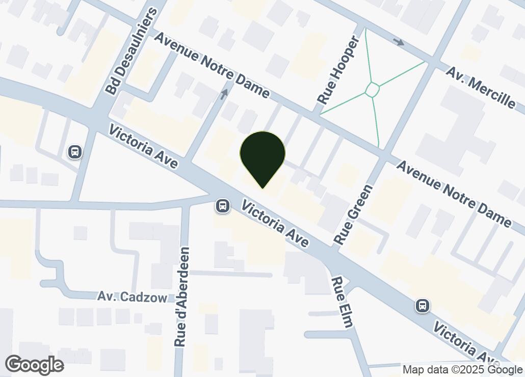 Map showing location at 45.5019269, -73.5120535