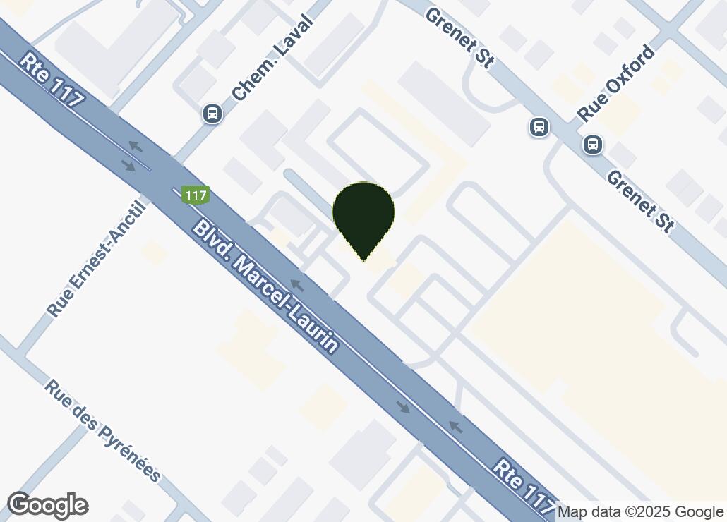 Map showing location at 45.520555, -73.704015