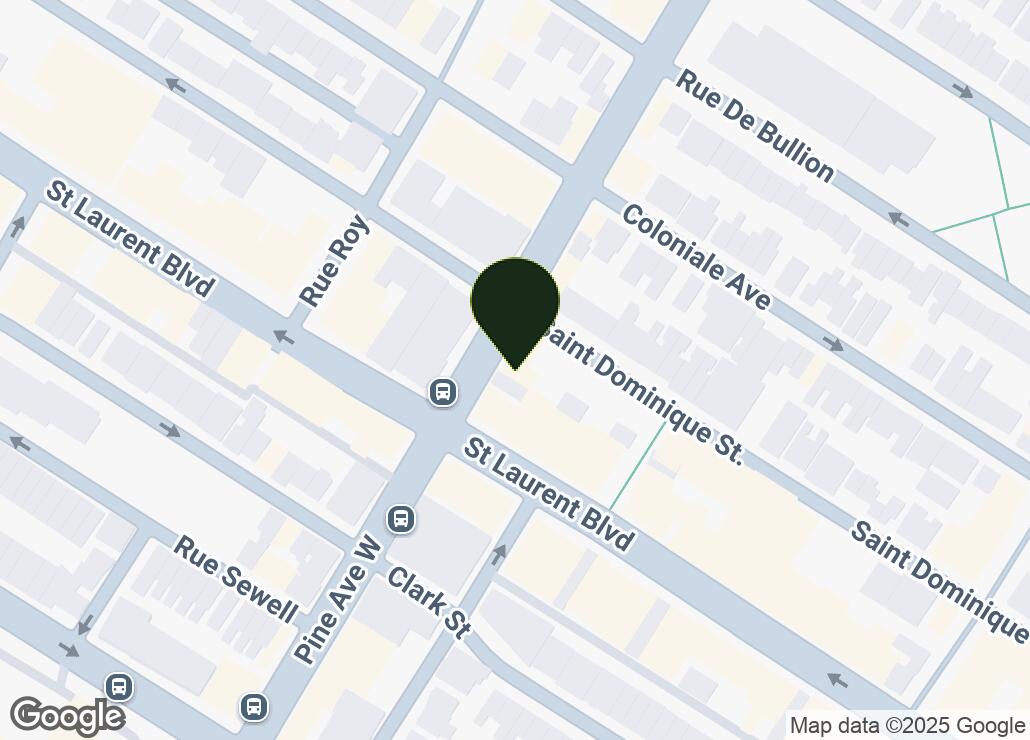 Map showing location at 45.5152658, -73.5747037