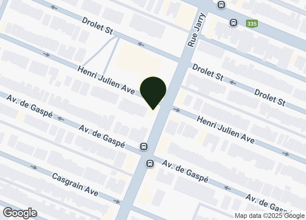 Map showing location at 45.5412618, -73.6301822
