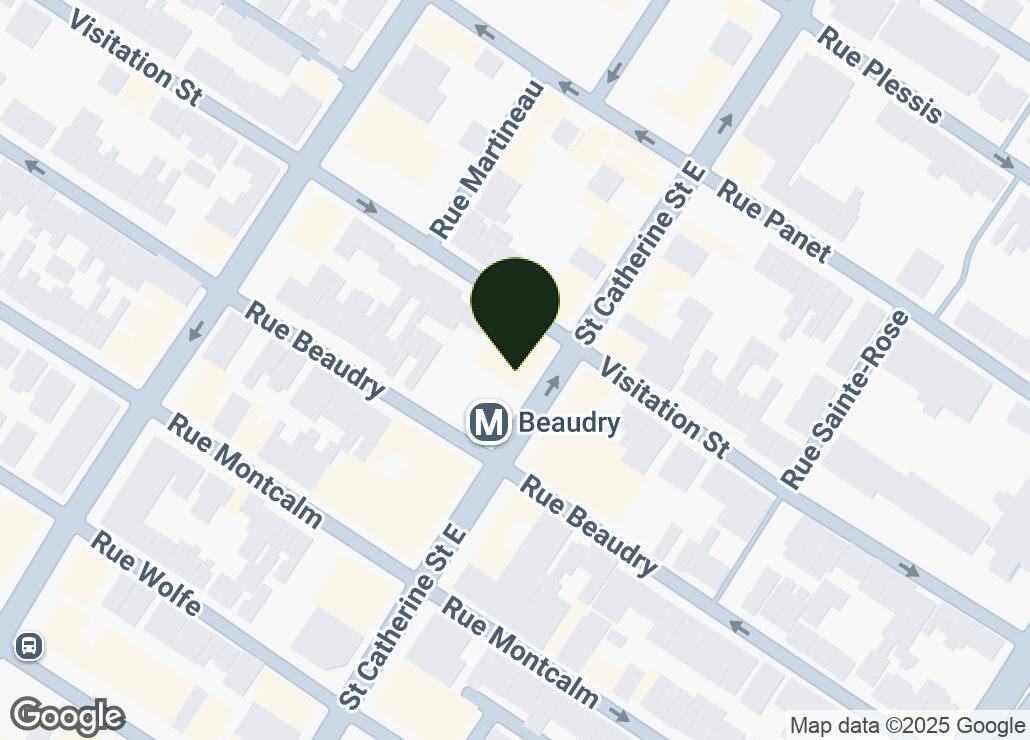 Map showing location at 45.519173, -73.5557668