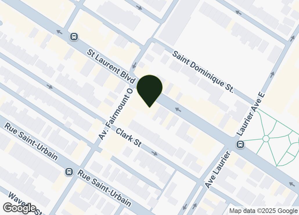 Map showing location at 45.5235046, -73.5942927