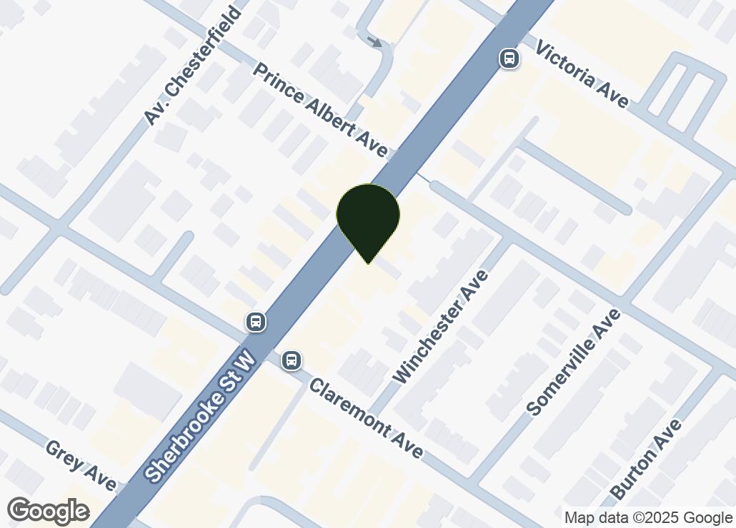 Map showing location at 45.4777415, -73.6045325