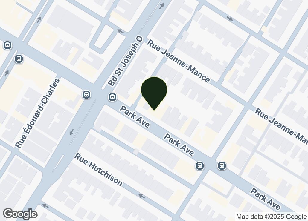 Map showing location at 45.5188093, -73.5934114