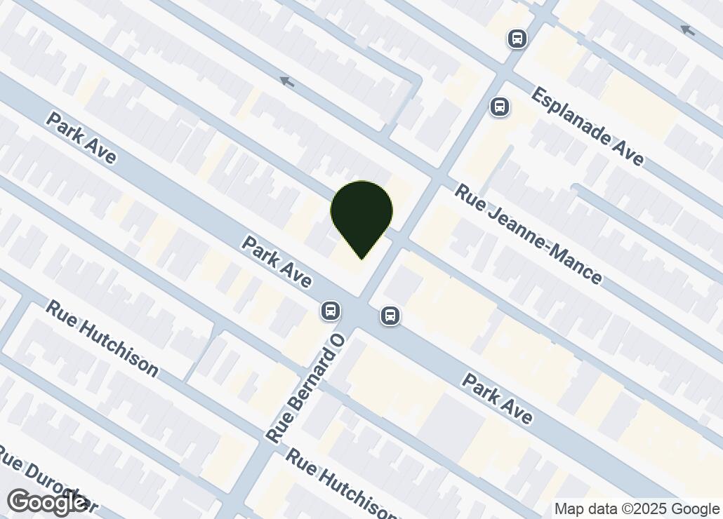 Map showing location at 45.523943, -73.605494