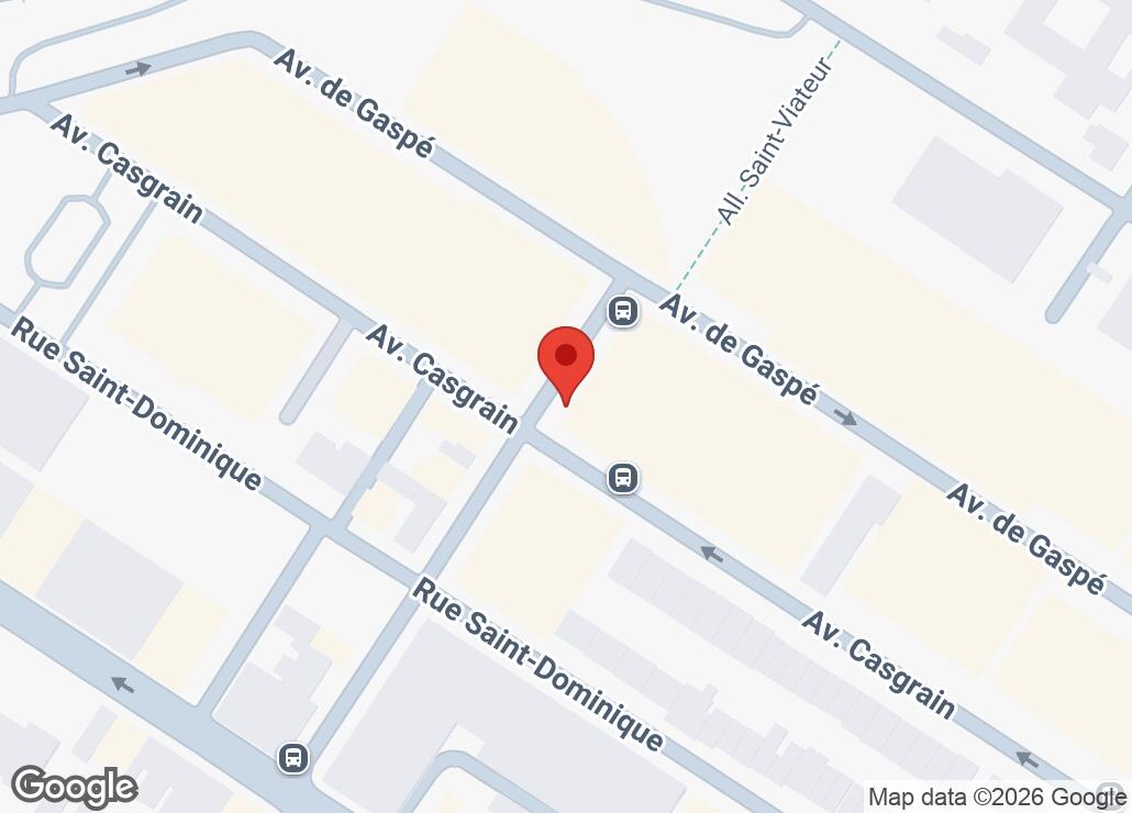 Map showing location at 45.5271789, -73.597631