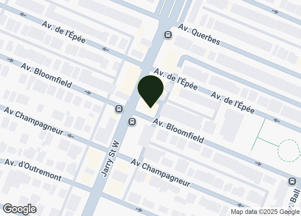 Map showing location at 45.5308717, -73.635615