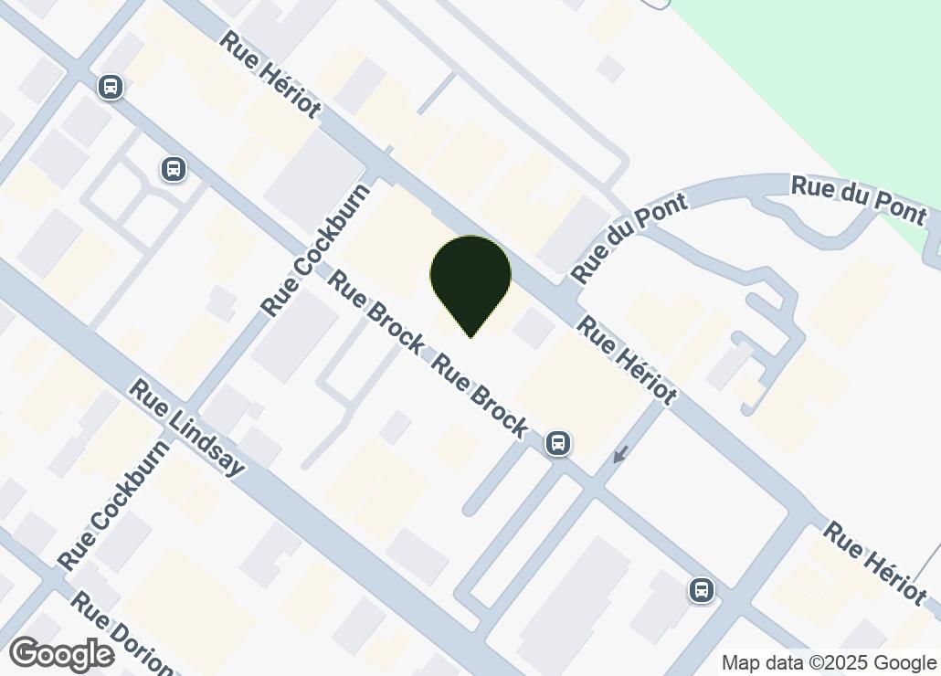 Map showing location at 45.8851807, -72.4896555