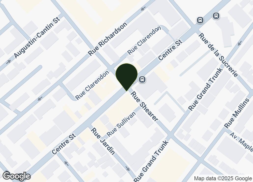 Map showing location at 45.4828475, -73.562102