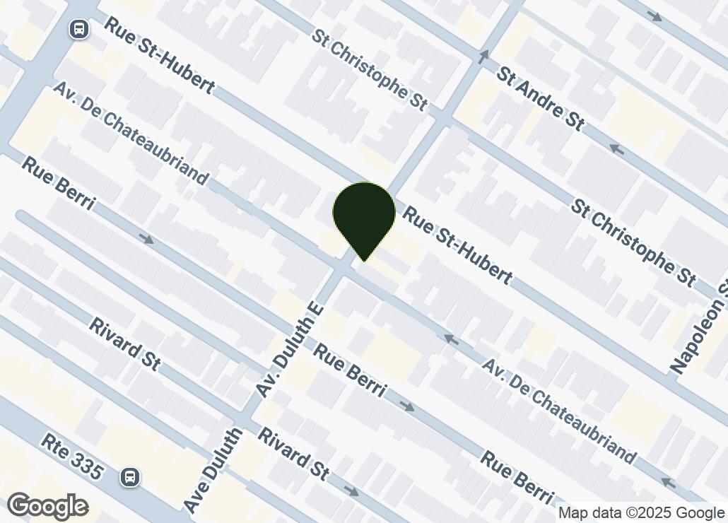 Map showing location at 45.522157, -73.5744609
