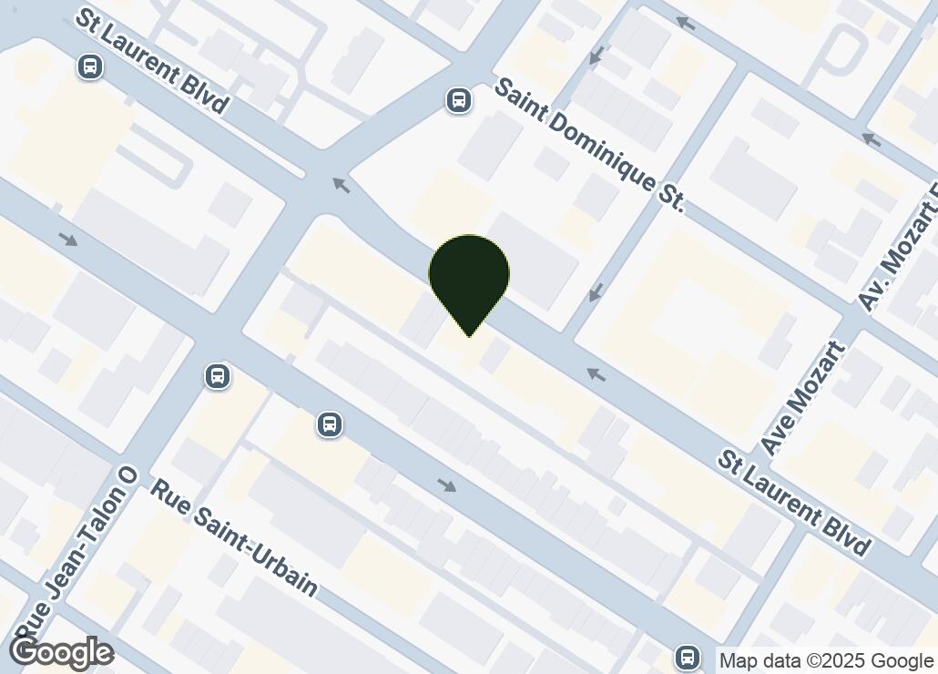 Map showing location at 45.5340655, -73.6173916